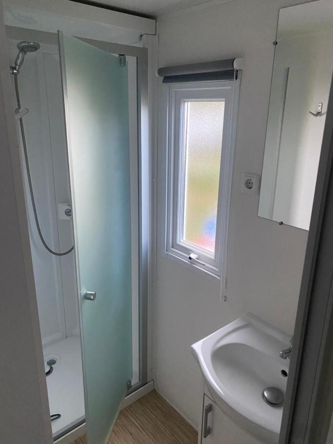 Mobil Home Tout Confort Ideal Pour 4 Personnes Dans Le Domaine De Dugny Camping 4 Etoiles, Proche De Blois, Du Zoo De Beauval Et Des Chateaux De La Loire Onzain Exteriör bild